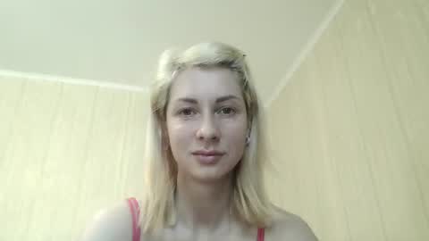 Velvet Pearl online show from July 2, 8:08 am