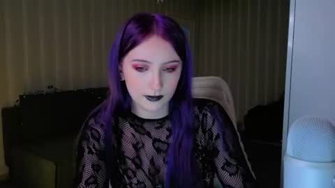 Violet online show from June 26, 7:58 am