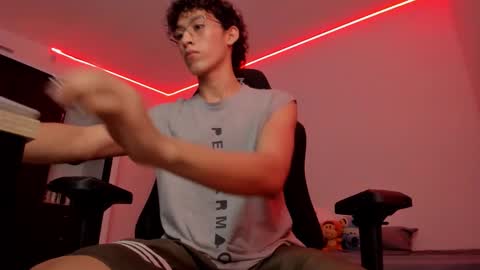 juansito online show from October 8, 4:51 am