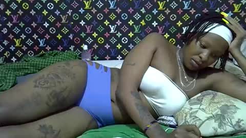 velvet online show from November 19, 6:39 pm