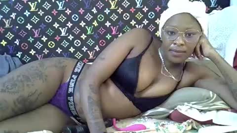 velvet online show from October 17, 7:45 am