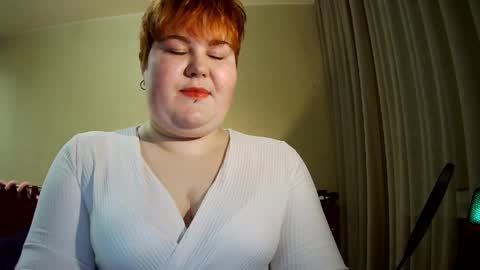 velvetcandy_ online show from May 22, 3:52 pm