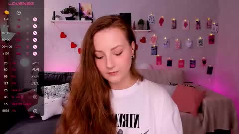 Mia online show from March 21, 8:52 am