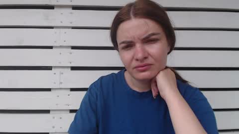 velvetmoon123 online show from May 25, 7:47 am