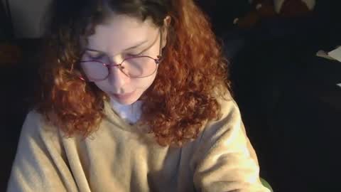 velvetsunflower online show from July 30, 1:39 am