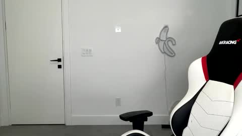 VelvetTGirl online show from February 13, 2:15 am