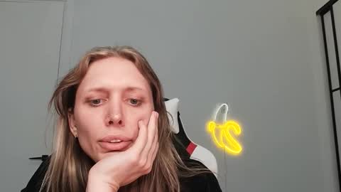 VelvetTGirl online show from February 8, 8:23 pm