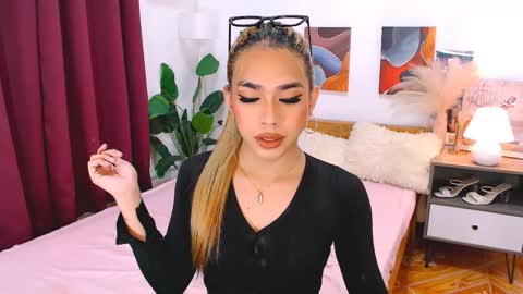 Snapshot of velvetviper69 chatting on September 8, 7:02 pm velvetviper69 online show from September 8, 7:02 pm