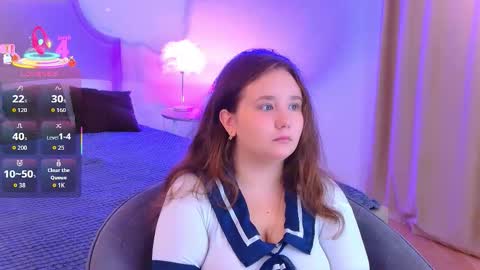 velvetvixencute online show from September 15, 5:31 am