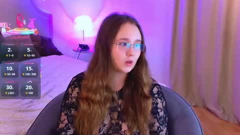 velvetvixencute online show from October 4, 5:49 am