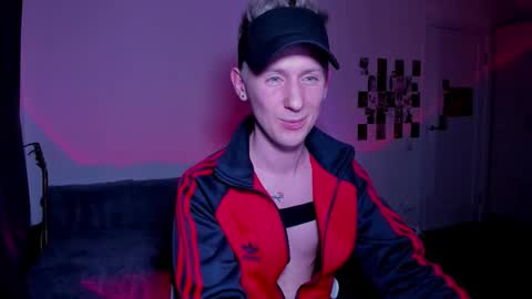 Vence online show from March 14, 8:46 pm