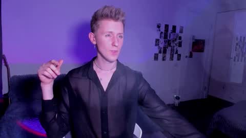 Vence online show from March 22, 8:24 pm