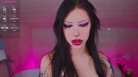 Vivian online show from October 13, 4:03 am