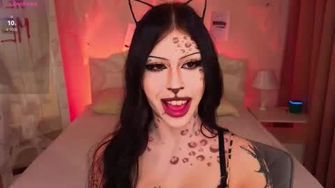 Vivian online show from October 19, 3:55 am