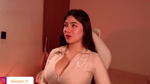 Snapshot of venus_art11 chatting on February 28, 5:15 am venus_art11 online show from February 28, 5:15 am
