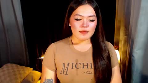 I am Colly Your mystery girl online show from May 25, 1:34 am