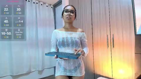 venus_hexxx online show from October 4, 1:14 am