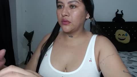 venus_menoza online show from November 28, 10:06 pm