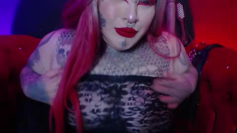 Venus Ink online show from November 6, 4:15 am