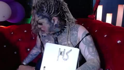 Venus Ink online show from March 21, 12:54 pm