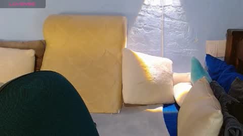 Snapshot of venus_swet chatting on October 14, 1:19 am Catalina online show from October 14, 1:19 am