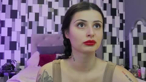 venusinylons online show from November 28, 2:13 pm