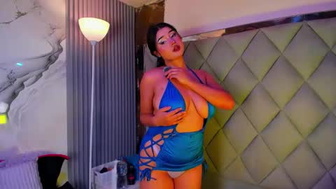 Venusowen  online show from March 10, 2:32 pm