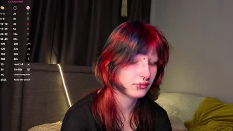 Erica online show from December 19, 8:15 pm