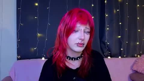 Erica online show from January 31, 8:39 pm