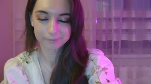 Una online show from October 17, 1:59 pm