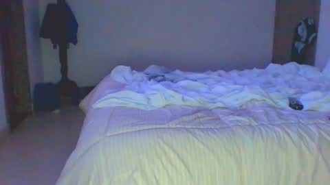 Snapshot of vergagolosa22 chatting on February 19, 2:44 am vergagolosa22 online show from February 19, 2:44 am