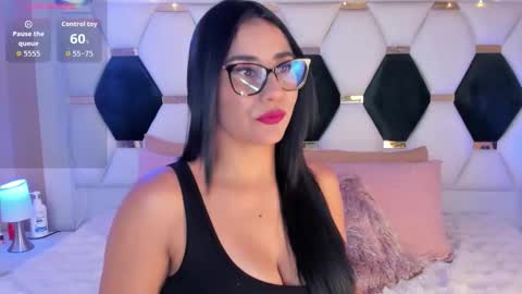 Snapshot of vero_dio chatting on September 19, 11:25 am Vero xxx online show from September 19, 11:25 am