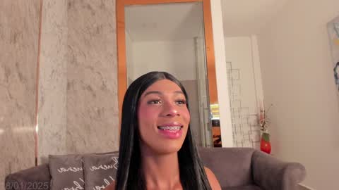 Snapshot of vero_lodge chatting on January 18, 1:18 pm veronica online show from January 18, 1:18 pm