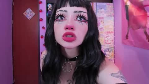     online show from February 20, 11:40 pm