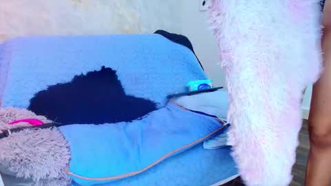 Vero online show from October 18, 3:33 am