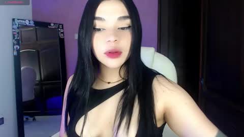 Snapshot of veronica_118 chatting on March 4, 2:06 am veronica_118 online show from March 4, 2:06 am