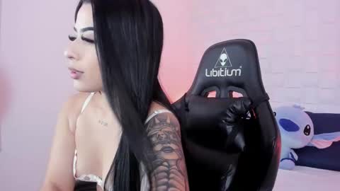 VERONICA online show from February 22, 12:40 pm