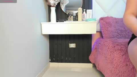 veronica_hill_ online show from September 21, 12:09 pm