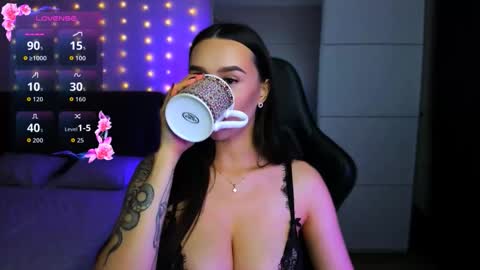 Veronica online show from November 25, 9:35 pm