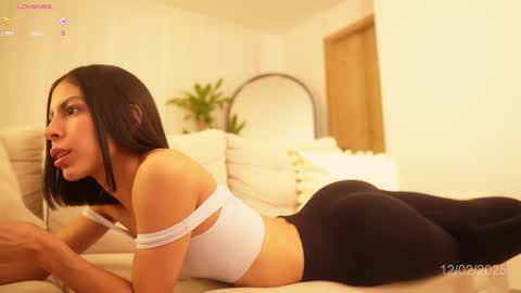 Veronica online show from February 13, 1:19 am