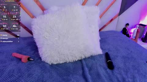 Snapshot of veronica_swift chatting on September 13, 8:22 pm veronica online show from September 13, 8:22 pm
