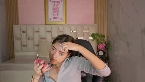 veronicaa_s online show from June 1, 8:32 pm