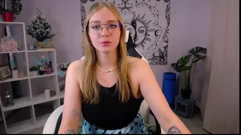 VERONICA online show from February 2, 6:25 am