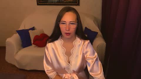 Veronica online show from October 3, 8:06 pm