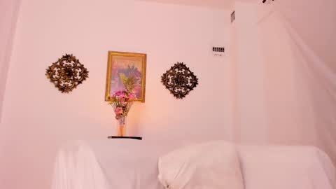 Veronica Gills online show from October 2, 2:21 am