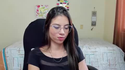 Veronica Miller online show from September 25, 8:38 pm