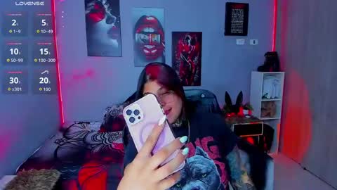 Snapshot of veronika_metalstar chatting on September 22, 4:27 am Miss Veronika online show from September 22, 4:27 am