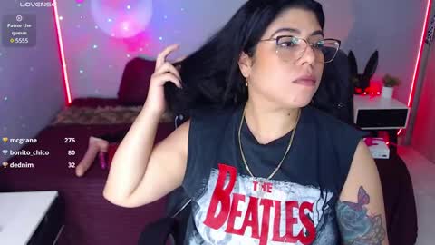 Snapshot of veronika_metalstar chatting on January 21, 10:19 pm Miss Veronika online show from January 21, 10:19 pm