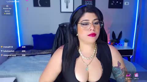 Snapshot of veronika_metalstar chatting on January 17, 8:11 pm Miss Veronika online show from January 17, 8:11 pm