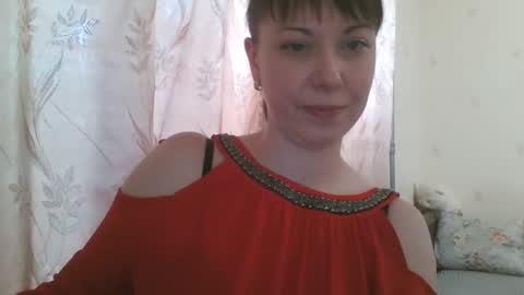 Snapshot of veronika_xi chatting on February 26, 1:32 pm veronika_xi online show from February 26, 1:32 pm